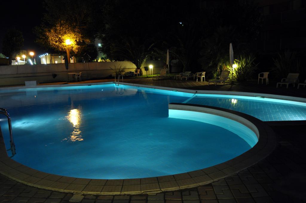 Hotel Perla Senigallia Eksteriør billede
