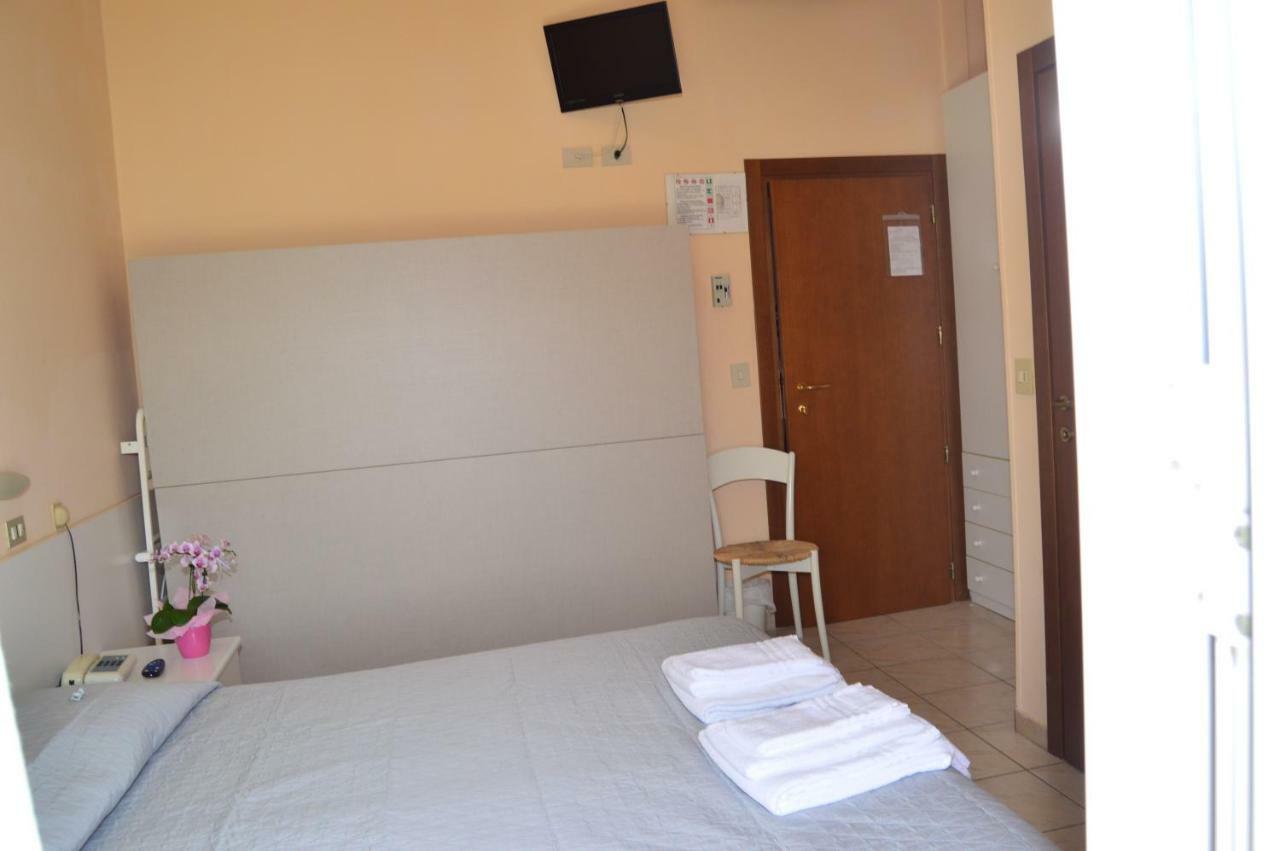Hotel Perla Senigallia Eksteriør billede