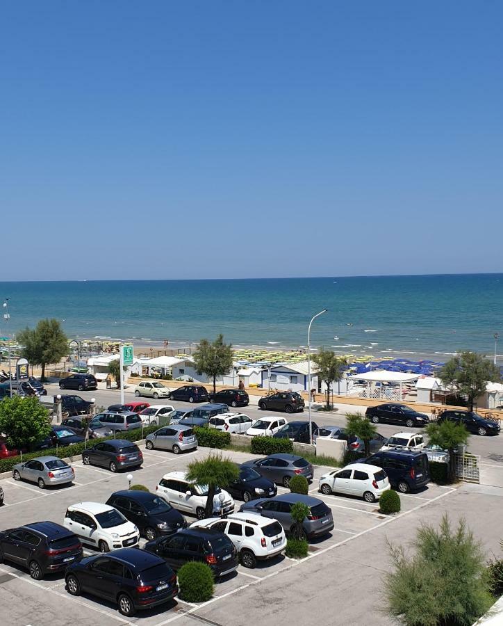 Hotel Perla Senigallia Eksteriør billede